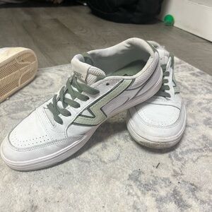 Low top vans sneakers